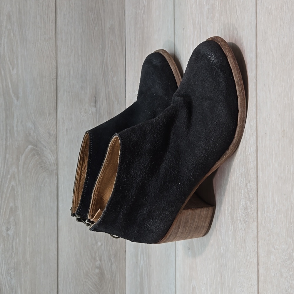 Beek.Women Eaglet Ankle Leather Heels Boots Shoes Sz 9